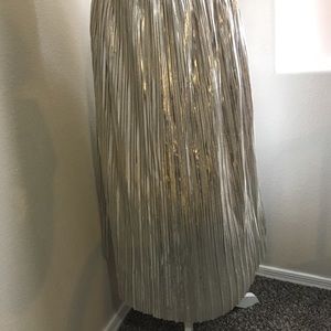 Alice + Olivia Silver Metallic  Skirt size 12